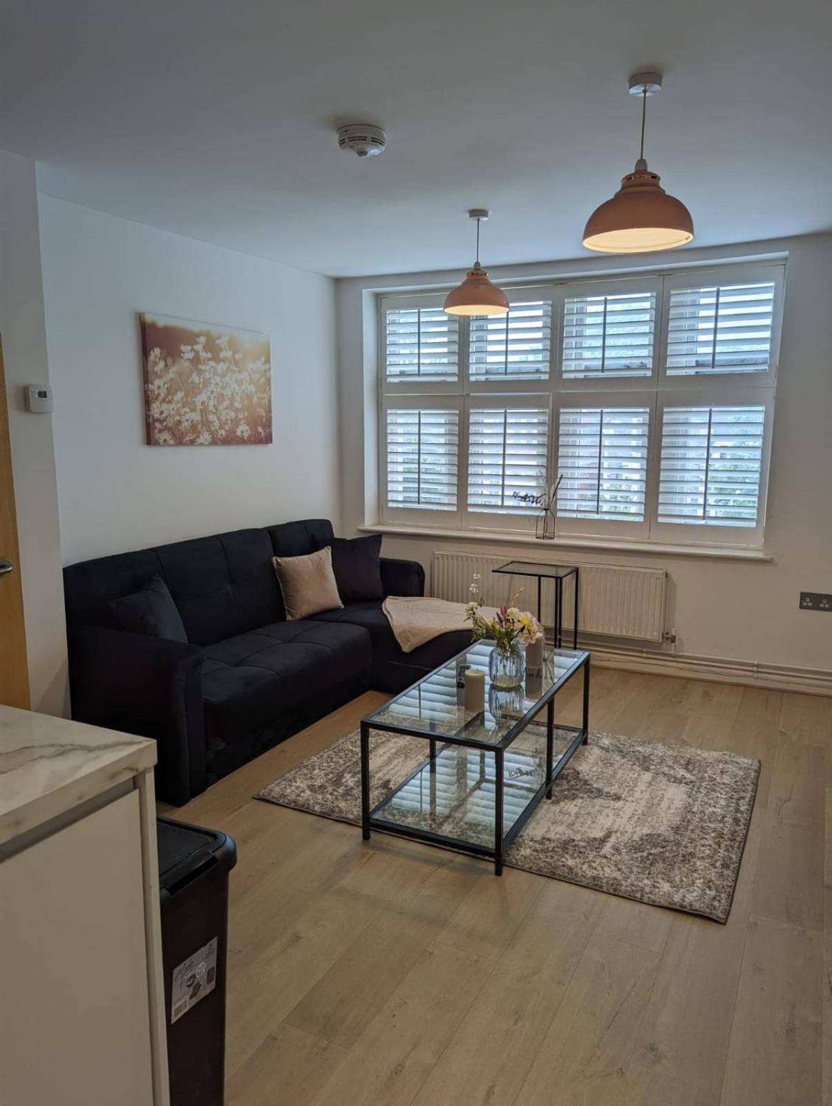 2-Bed Apartment Heart Of Cardiff Extérieur photo