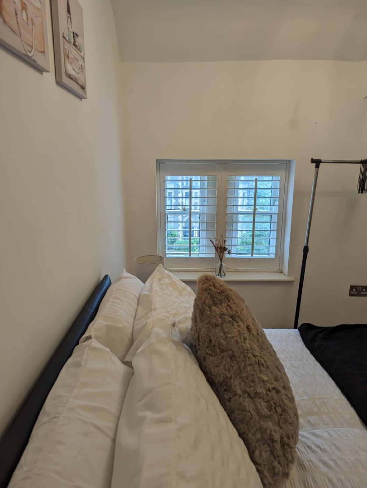 2-Bed Apartment Heart Of Cardiff Extérieur photo