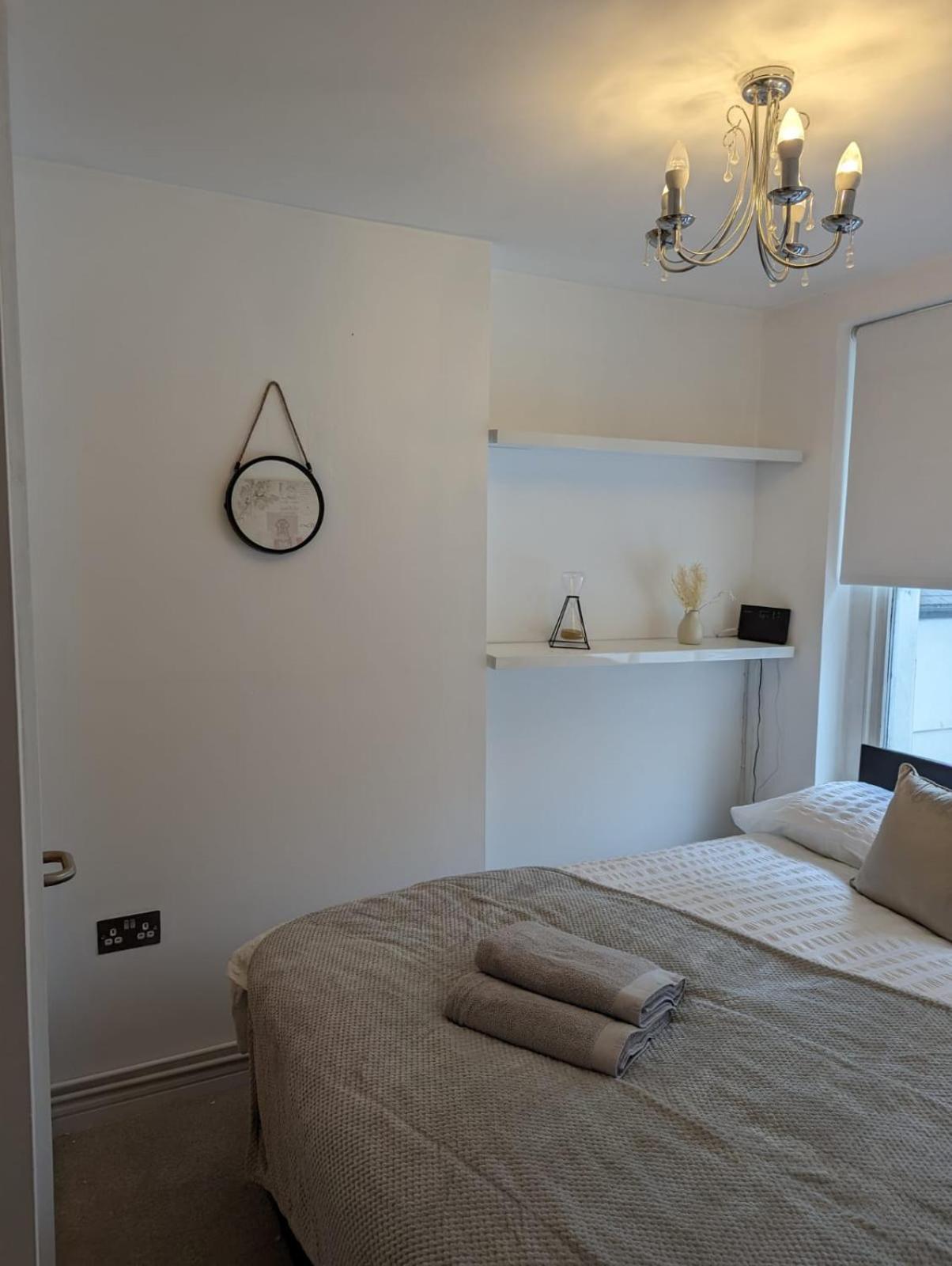 2-Bed Apartment Heart Of Cardiff Extérieur photo